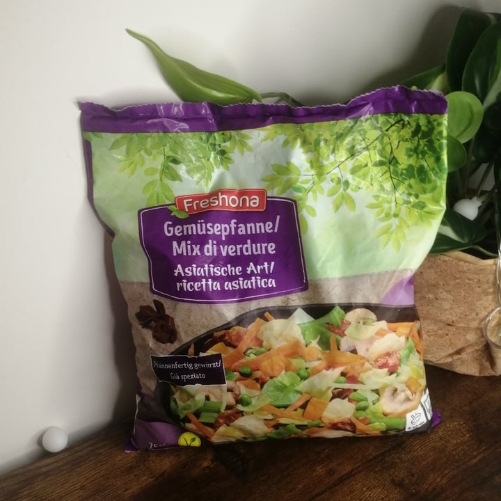 photo of Freshona Mix di verdure ricetta Asiatica shared by @irene80 on  11 May 2022 - review