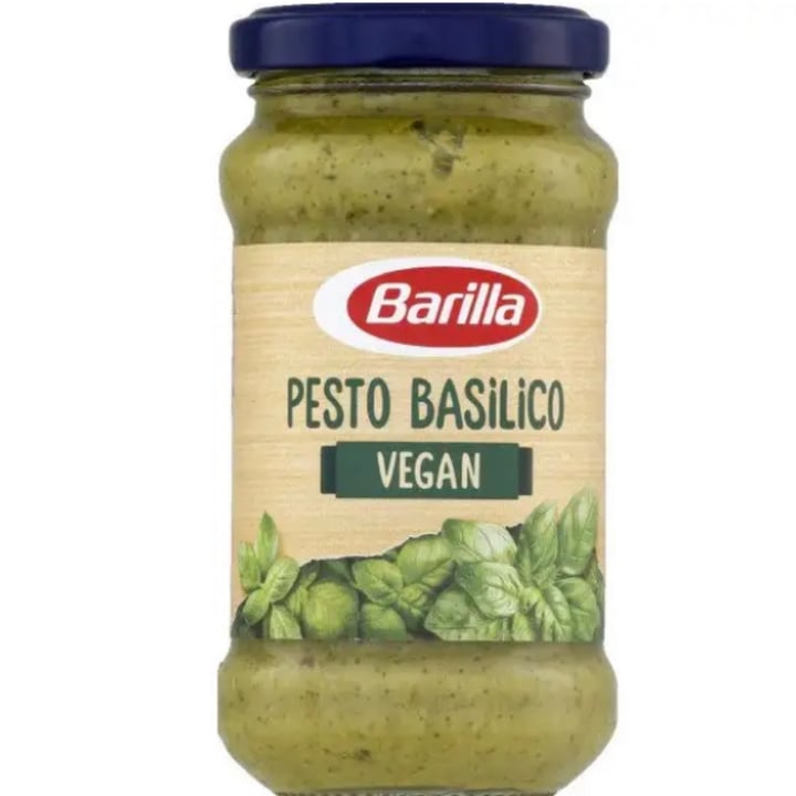 photo of Barilla Pesto Basilico Vegan shared by @dharshpillaycolas on  12 Mar 2022 - review