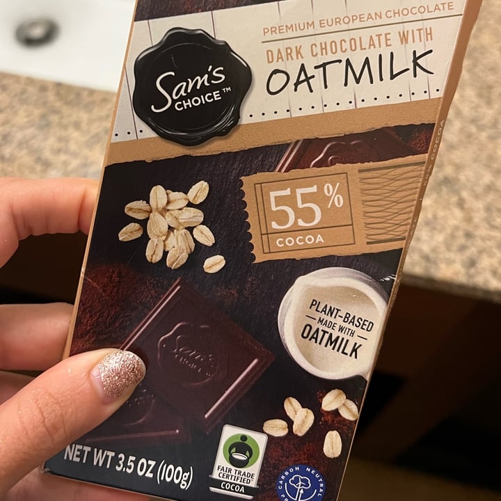 photo of Sam’s Choice Dark Chocolate With Oatmilk shared by @deboramora on  18 Nov 2022 - review