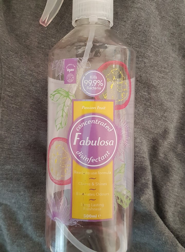 photo of Fabulosa Fabulosa Passion fruit disinfectant shared by @suzanarmiler on  13 May 2022 - review