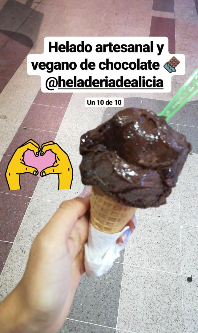 review photo of La heladería de Alicia Vegan Helado shared by @camileinchonwei on 20 Jan 2020 - review