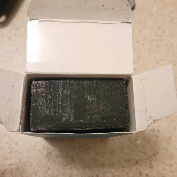 review photo of Ethique Pumice, Tea Tree & Spearmint shared by @kierstenb on 23 Aug 2021 - review