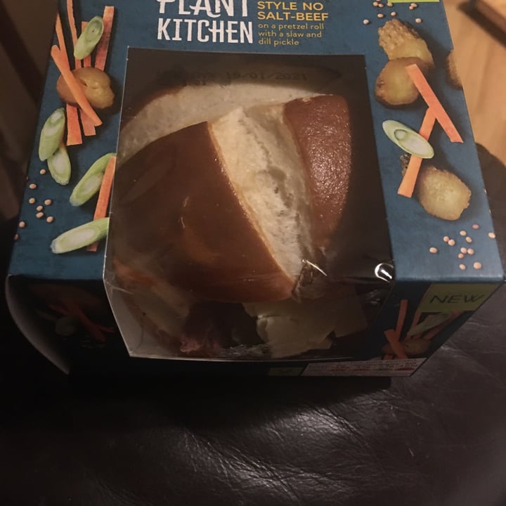 photo of Plant Kitchen (M&S) New York Style No Salt-Beef shared by @dandan4 on  18 Jan 2021 - review