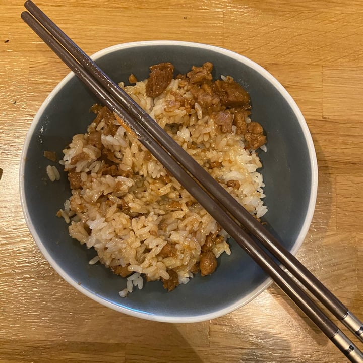 photo of MonGa Café Vegetarian Meat Over Rice shared by @klosa on  12 Apr 2021 - review