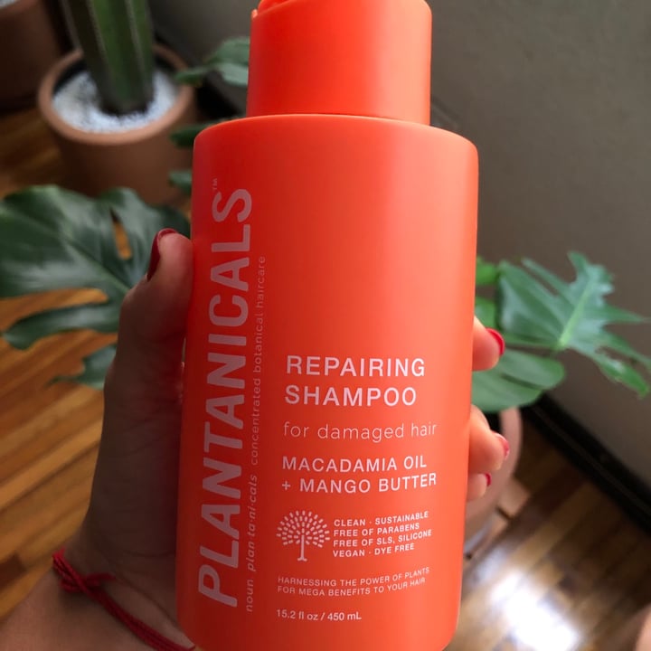 photo of Plantanicals Repairing Shampoo shared by @marisajohnson on  11 Aug 2021 - review