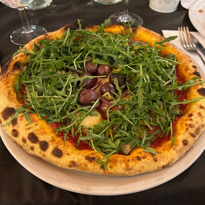 photo of Bar Ristò AURORA Pizzeria Pizza Vegana shared by @cecitritto on  10 Mar 2022 - review