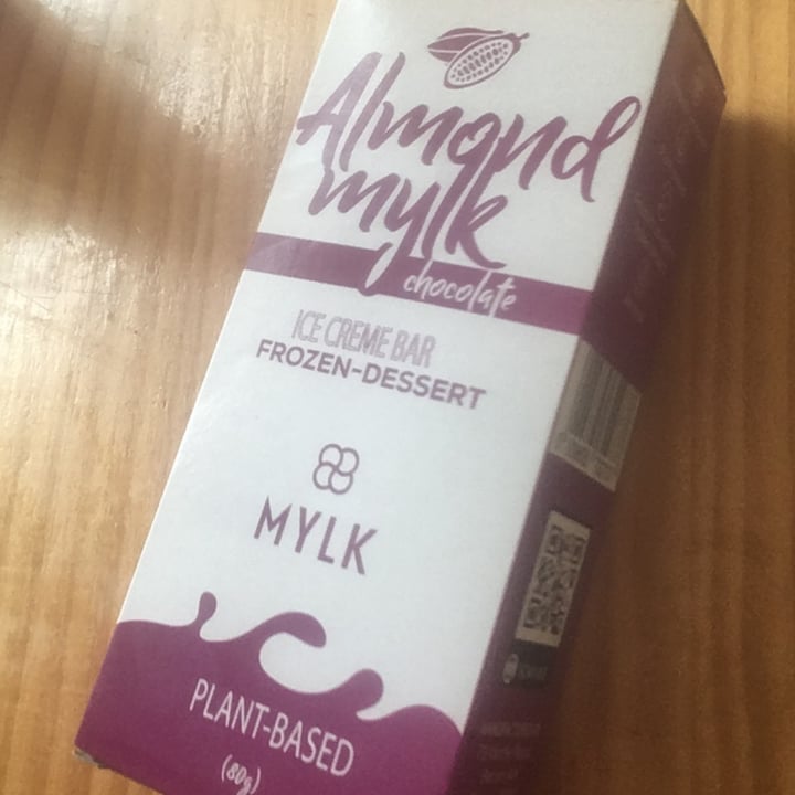 photo of Oat Mylk Almond mylk ice creme bar shared by @rohan on  30 Sep 2021 - review