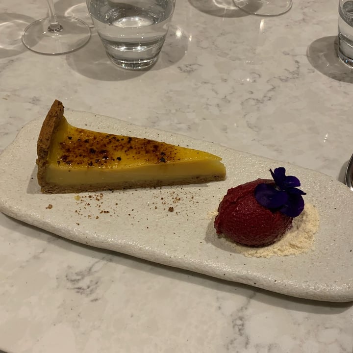 review photo of Holy Carrot Sicilian Lemon Tart shared by @fradelor on 18 Aug 2022 - review