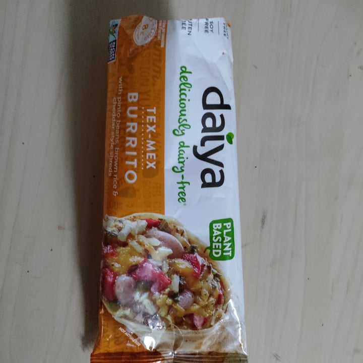 review photo of Daiya Dayia Tex Me Burrito shared by @katmarie2121 on 16 Dec 2021 - review