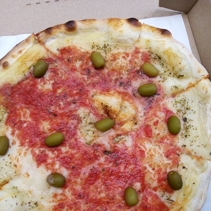 review photo of El Nuevo Hornito Pizza de Muzzarella Vegana shared by @muguen on 24 Dec 2020 - review