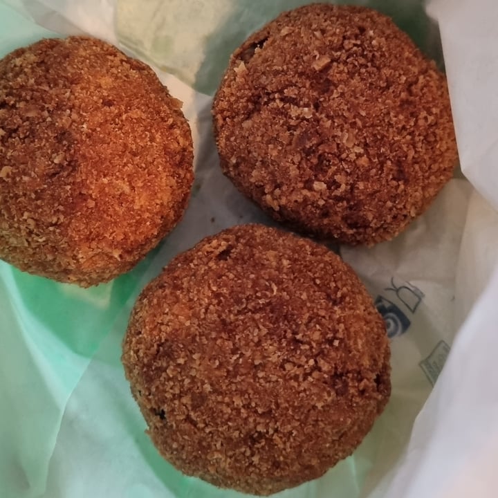 review photo of Pizzeria Tonda Pizza shared by @soythecat on 24 Jul 2022 - review