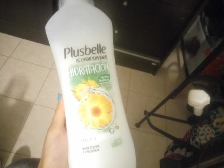 photo of Plusbelle Acondicionador Hidratacion Intensa shared by @ariiwtf269 on  16 Dec 2019 - review