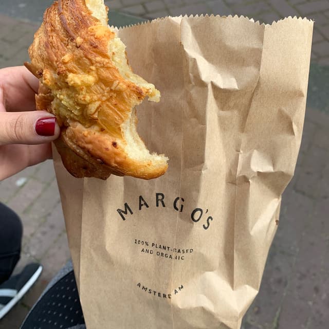 Photo of the dish “Vegan Cheese Croissant”