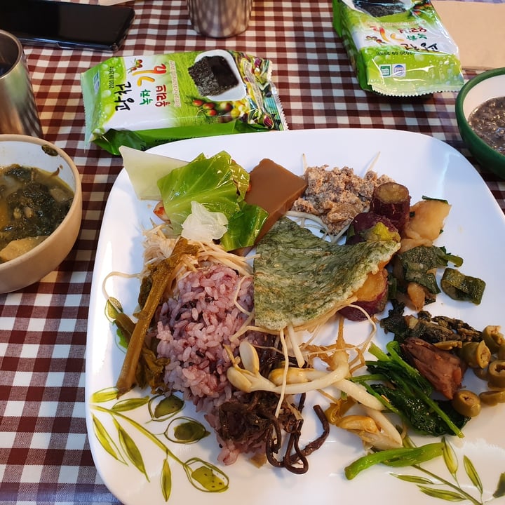 review photo of Han Gwa Chae Buffet shared by @gogoveggie on 13 Feb 2021 - review