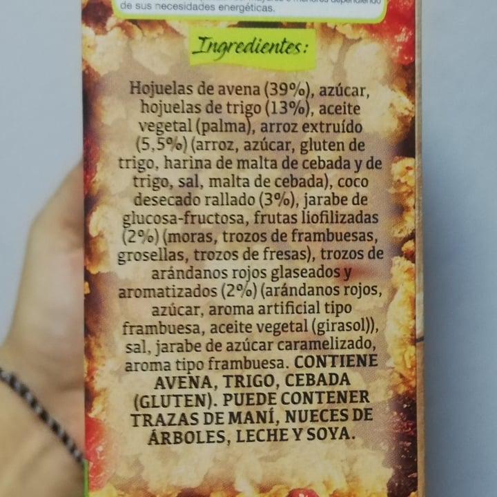 photo of Tottus Granola shared by @isabelalejaa on  14 Jan 2021 - review