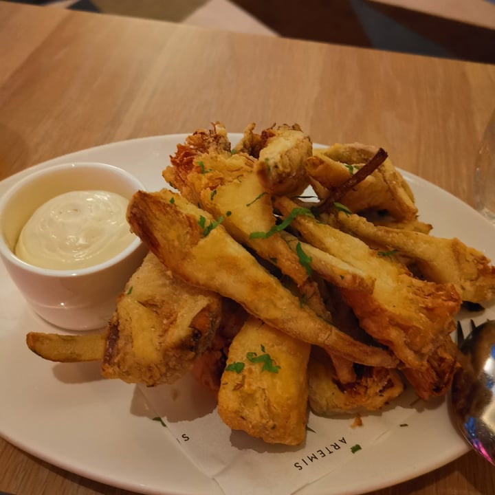 photo of Artemis Grill Crispy Fried Artichokes shared by @ananelia on  03 Jul 2021 - review