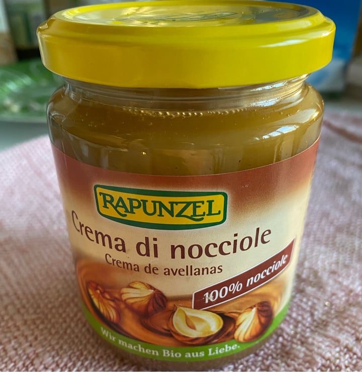 review photo of Rapunzel Crema di nocciole shared by @giuliatenca on 24 Mar 2022 - review