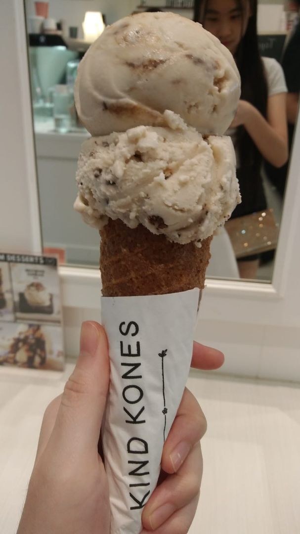 photo of Kind Kones Peanut Buttercup Ice Cream shared by @audreyfong on  05 Jan 2020 - review