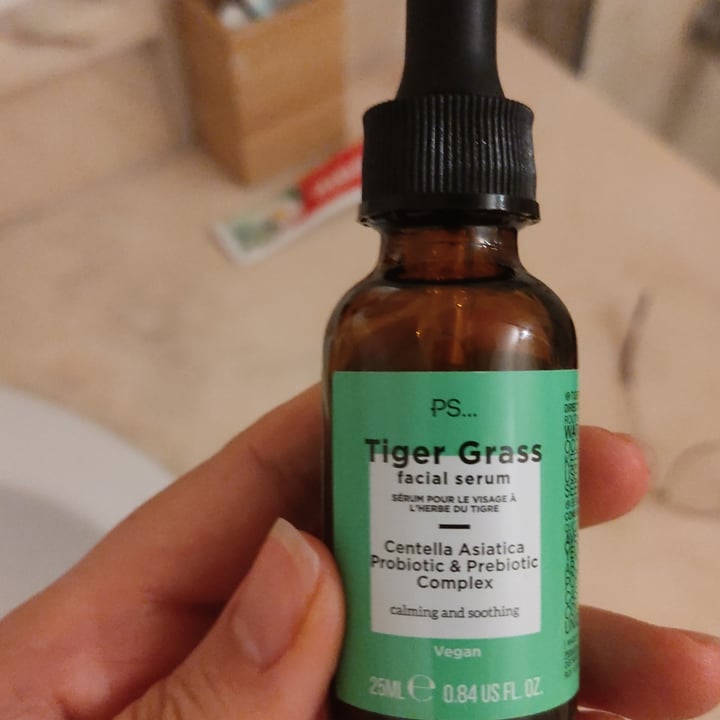 review photo of Primark Beauty Sérum ácido hialurónico shared by @jessicadit on 07 Aug 2022 - review