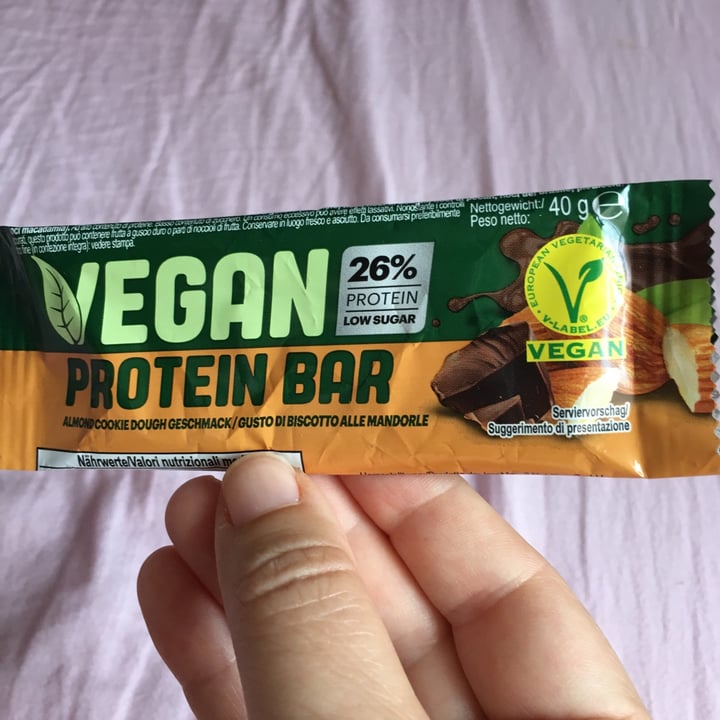 photo of IronMaxx vegan protein bar gusto biscotto alle mandorle shared by @chiara-migliore on  27 Jun 2022 - review