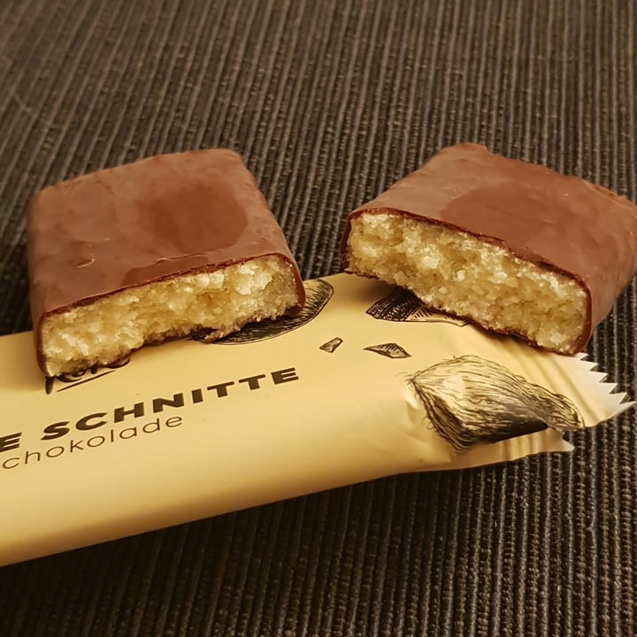 photo of Koro Geile Schnitte | Coconut Chocolate Bar shared by @vanpanda on  17 Jan 2021 - review