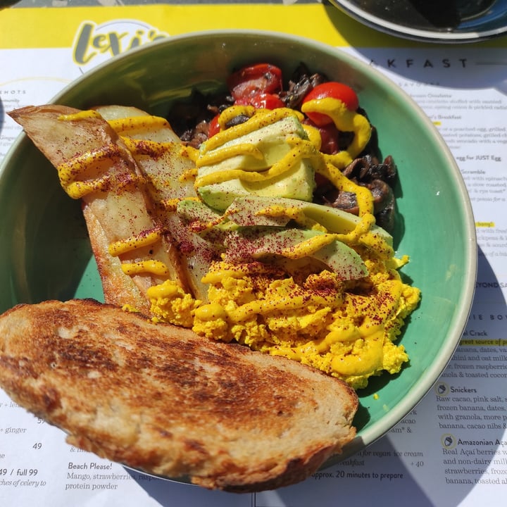 photo of Lexi's Healthy Eatery Farmers Breakfast Bowl shared by @veganjumjum on  05 Sep 2021 - review