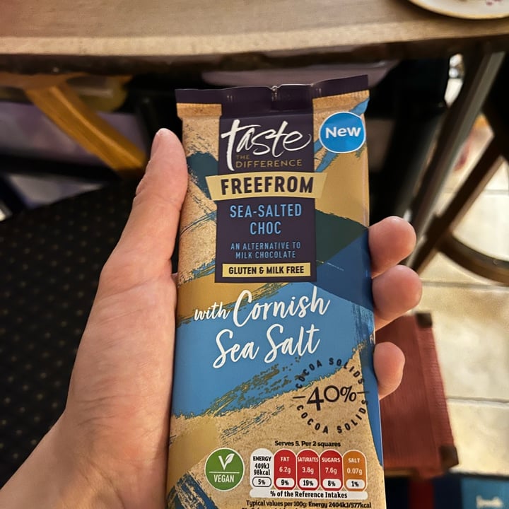 photo of Taste the difference Sea-salted choc with cornish sea salt shared by @vegmart404 on  04 Jul 2022 - review