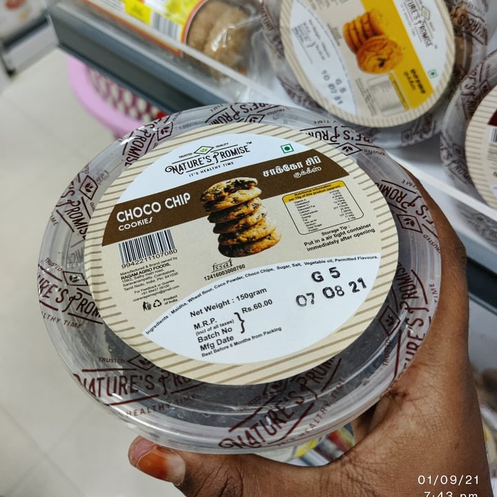 review photo of Nature's promise tn Chocolate chip cookiee shared by @beansandbroccoli on 05 Sep 2021 - review