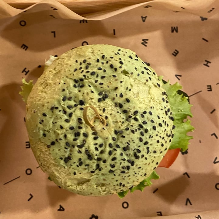 photo of Flower Burger Jungle burger shared by @jessinthebox96 on  02 Jul 2022 - review