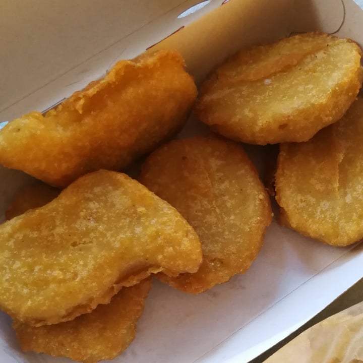 photo of Burger King Castle Gate Erasmus Park (Drive-thru) Vegan Nuggets shared by @yuyubunny on  13 Sep 2021 - review