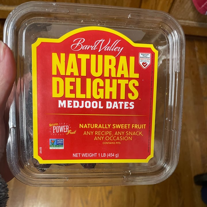 bard-valley-natural-delights-pitted-fresh-medjool-dates-review-abillion