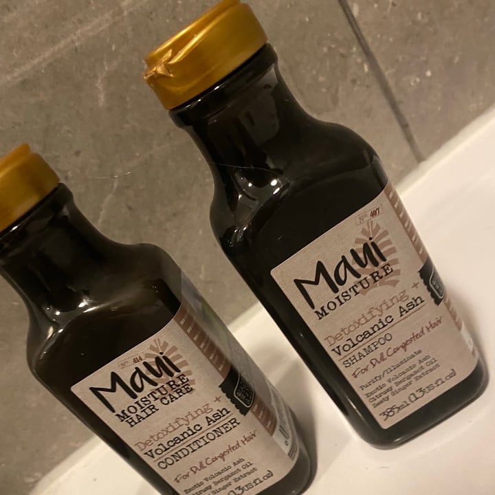 review photo of Maui Moisture Maui Moisture Volcanic Ash Conditioner shared by @ashm87 on 30 Jan 2021 - review