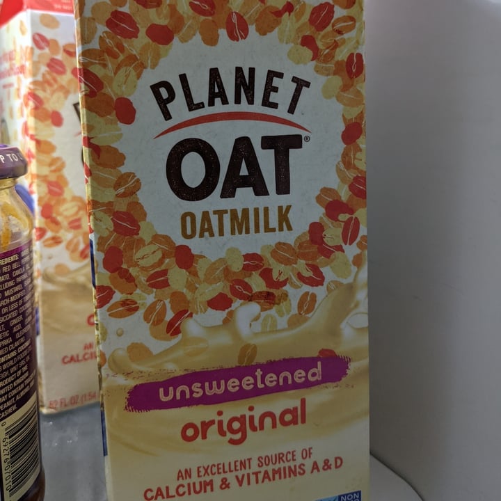 photo of Planet Oat Unsweetened Original Oatmilk shared by @redeft89 on  23 Aug 2021 - review