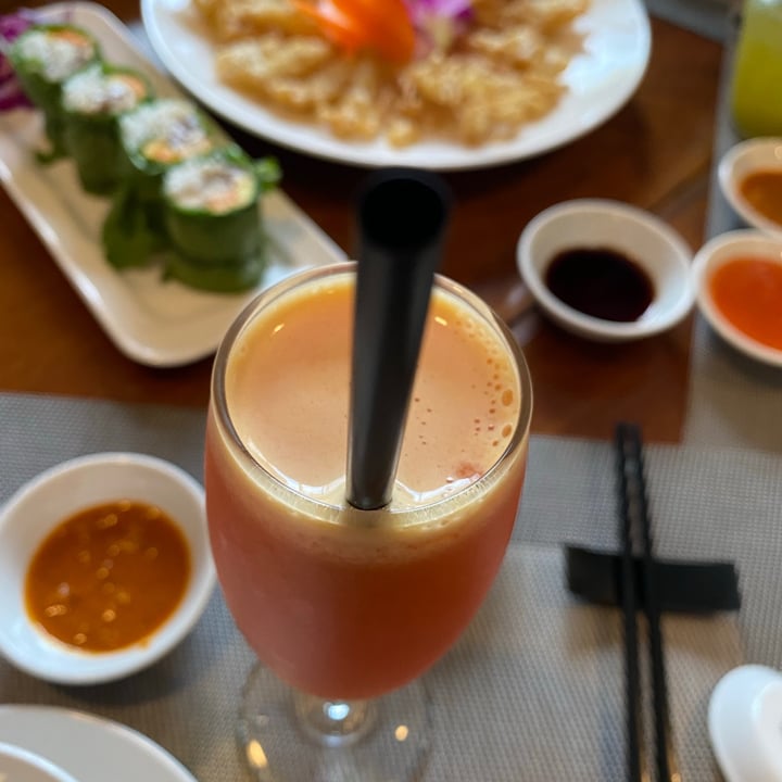 photo of CO NOI vegetarian 7F Apple juice shared by @abillionloves on  18 Jul 2021 - review