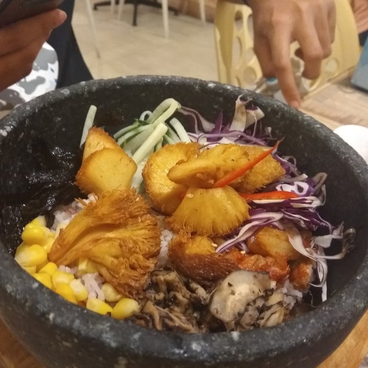 photo of Nature Cafe Stone Pot Monkeyhead Mushroom Rice 韓式石鍋猴頭菇飯 shared by @cody on  30 Dec 2020 - review