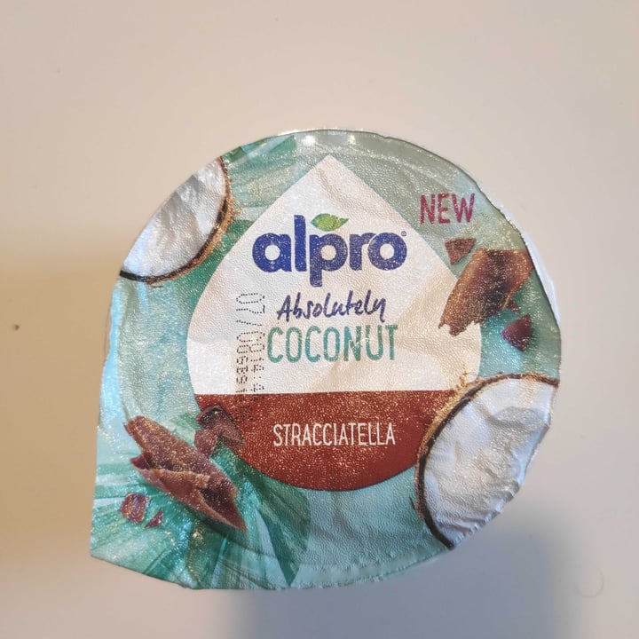 photo of Alpro Absolutely Coconut STRACCIATELLA shared by @frankiefor on  21 Jul 2022 - review
