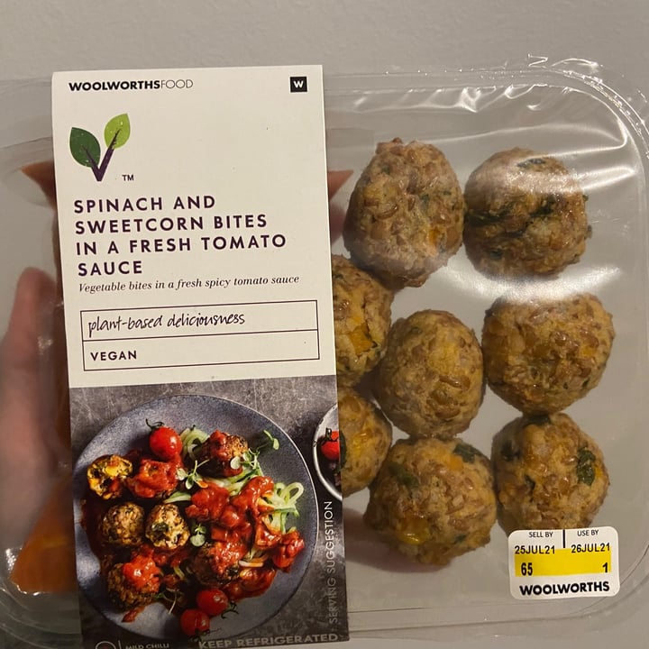 photo of Woolworths Food Spinach and sweetcorn bites in fresh tomato sauce shared by @plantbasedstorm on  27 Jul 2021 - review