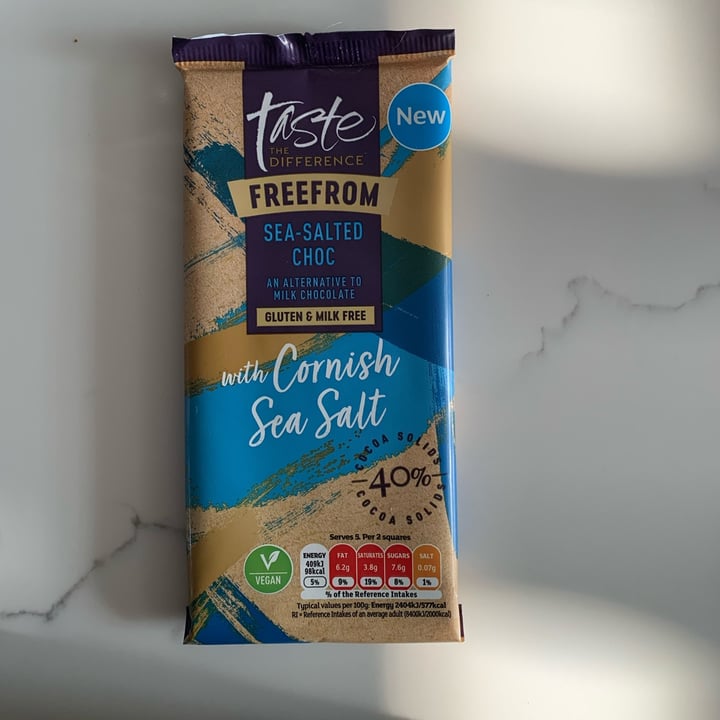 photo of Taste the difference Sea-salted choc with cornish sea salt shared by @lamaryvegana on  28 Oct 2021 - review