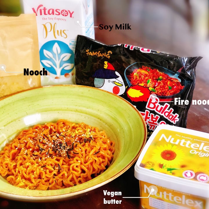photo of Samyang Foods Buldak Hot Chicken Flavor Ramen shared by @yin on  23 Aug 2020 - review