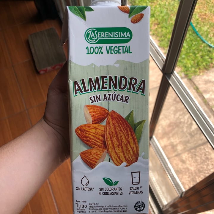 review photo of La Serenísima Leche de Almendras Sin Azúcar shared by @martuzoe on 30 Dec 2021 - review