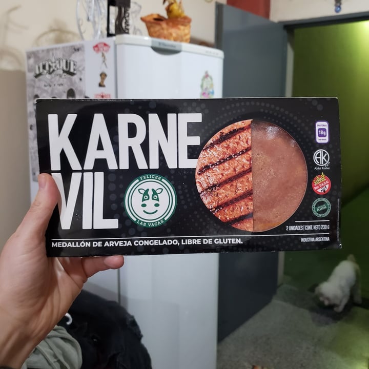 photo of Felices Las Vacas Karnevil Simil Carne shared by @an77ihumanx on  01 May 2021 - review