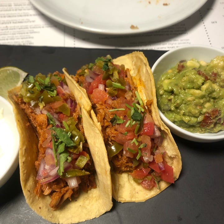 photo of Restaurante Copenhagen Tacos de Jackfruit shared by @mariacrtez on  07 Apr 2022 - review