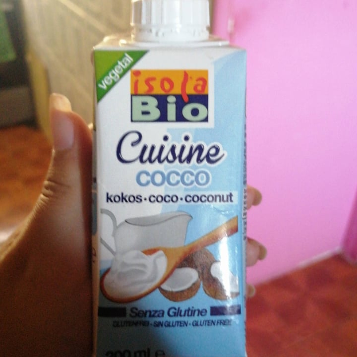 review photo of Isolabio Coconut cream shared by @eyleenfernanda on 30 Oct 2020 - review
