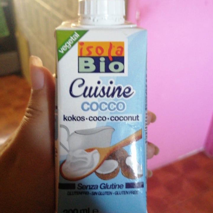 photo of Isolabio Coconut cream shared by @eyleenfernanda on  30 Oct 2020 - review