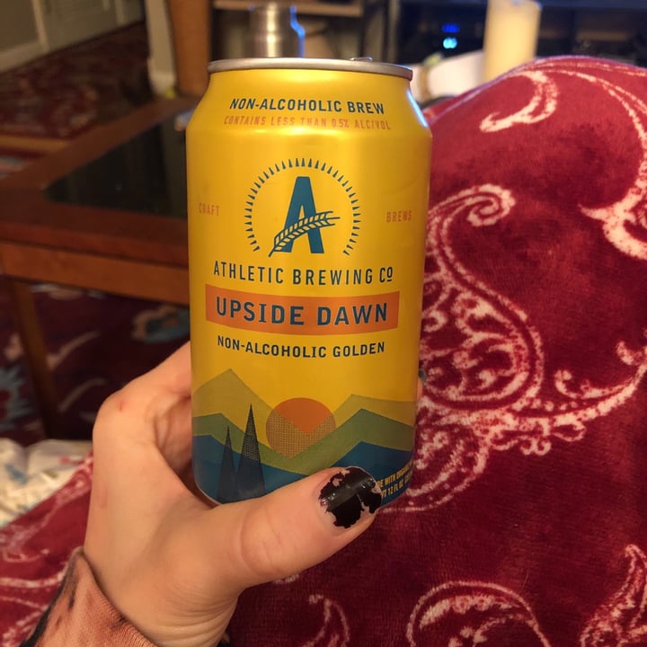 photo of Athletic Brewing Co. Upside Dawn shared by @giishet on  12 Dec 2020 - review