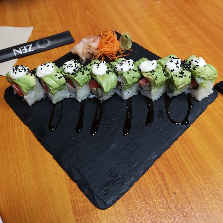 photo of Herbivore Avocado Roll Maki shared by @raffymabanag on  10 Apr 2021 - review