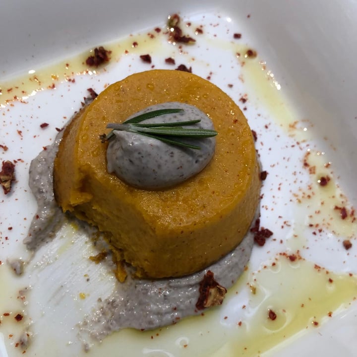 photo of Essenza Love Natural Food flan di zucca con crema di funghi shared by @laurabambi on  29 Sep 2022 - review