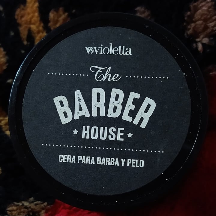 photo of Violetta cosméticos Cera para barba y pelo shared by @lobo61 on  06 Nov 2020 - review