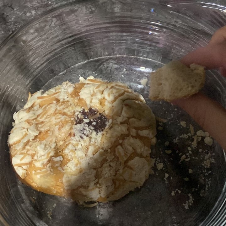 photo of HEB concha shared by @debb33 on  20 Oct 2022 - review