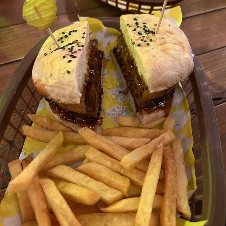 review photo of crush restaurante merida Bae shared by @veganeandoporelmundo on 11 Dec 2022 - review